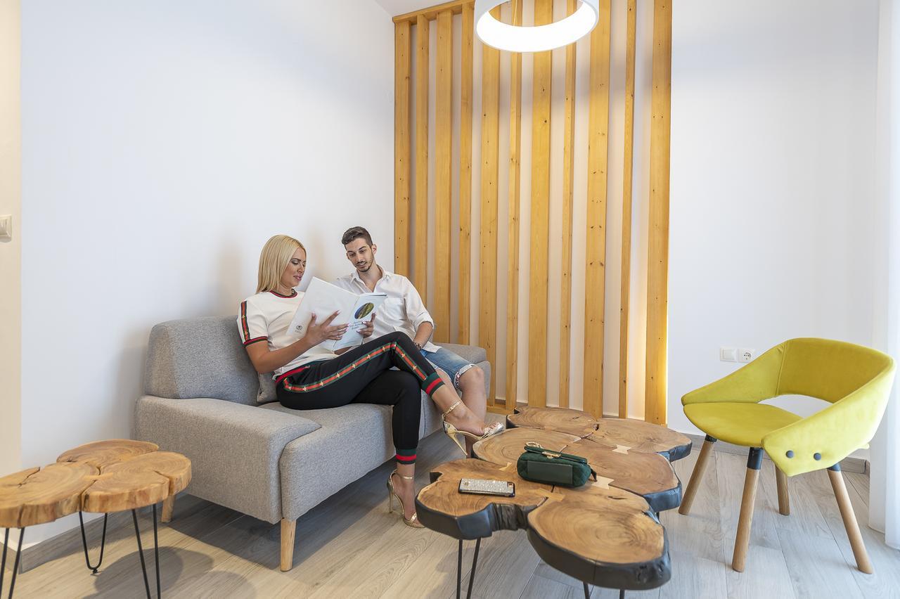 Paraskevas Boutique Hotel Tirós Eksteriør billede